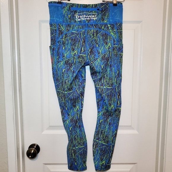 The North Face Trailwear QTM High- Rise 7/8 Tight Women’s Size L Fitted - Picture 6 of 9